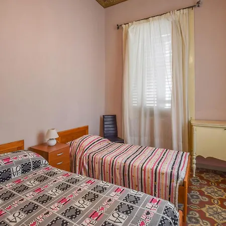 Сasa de vacaciones Lovely In *